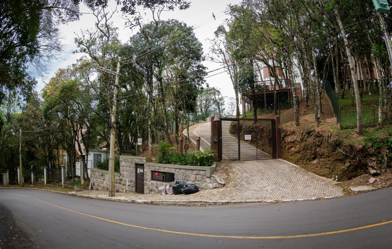2 Suite, 1 Dormitorio Em Meio A Mata Araucaria A 1,5 Km Centro, Altos De Грамаду Экстерьер фото
